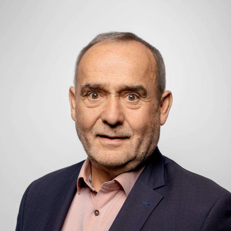 Dr. Ludwin J. Vogel